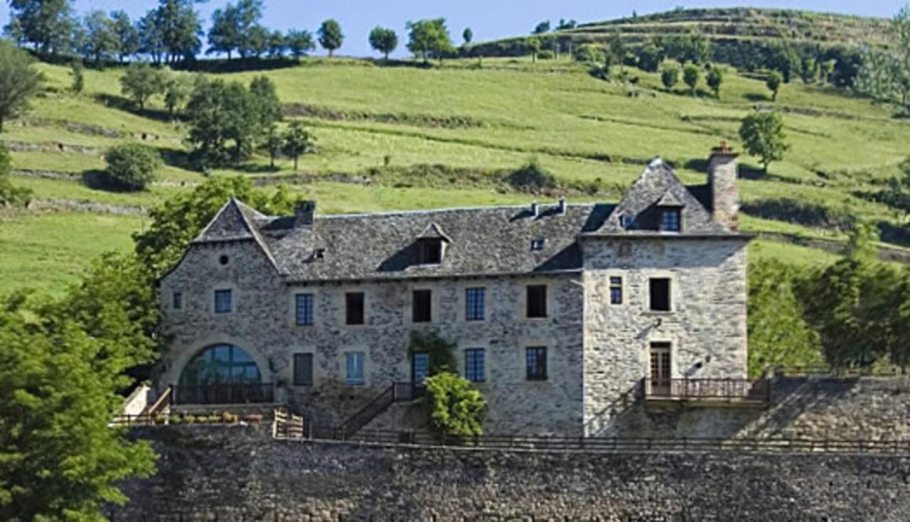 B&B Manoir De La Fabregues Estaing  Exteriör bild