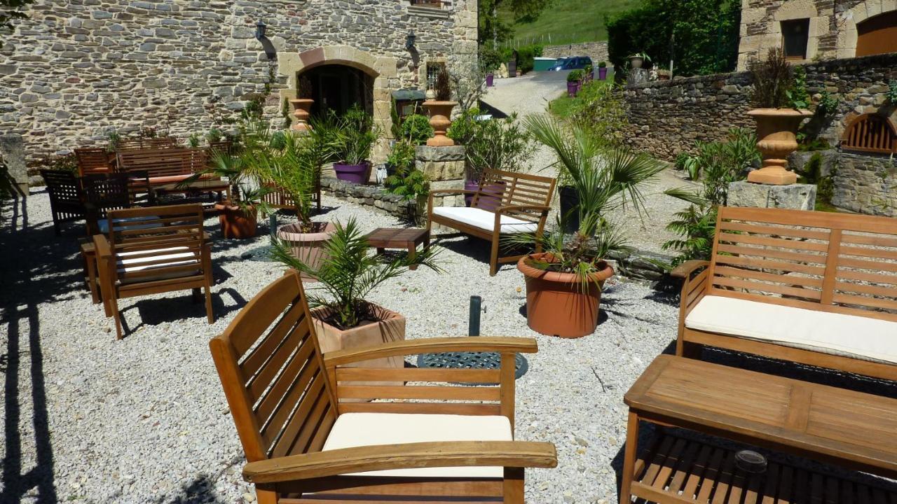 B&B Manoir De La Fabregues Estaing  Exteriör bild